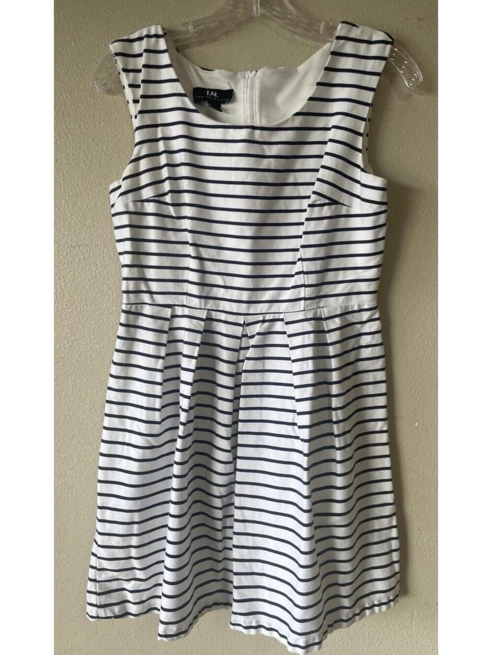 i.n. san francisco dress Size 7 Sleeveless White Knee Length Blue Stripes
